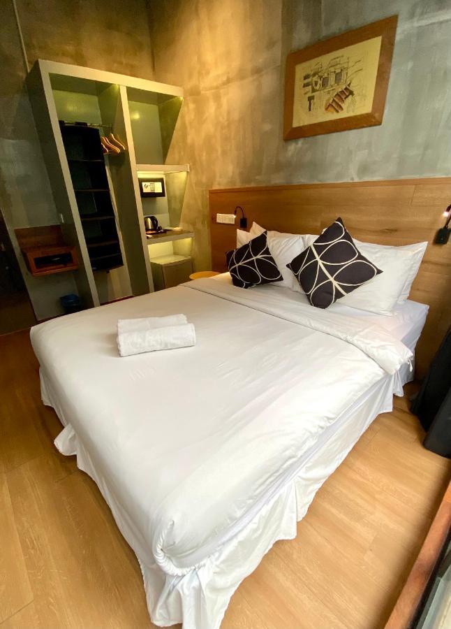 Chaos Boutique Hotel Куала-Лумпур Экстерьер фото